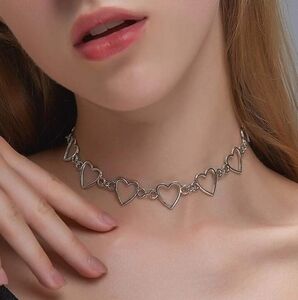 NEW Brandy Melville Silver Hearts Metal Link Chain Choker Necklace